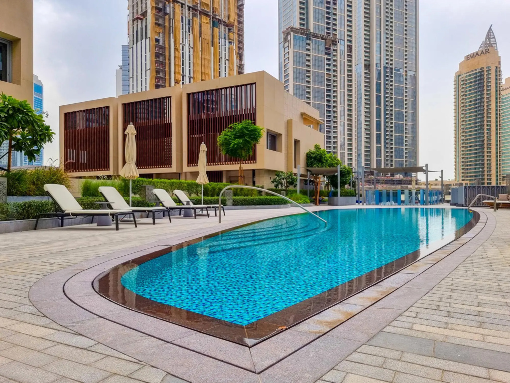 DXB - Opera Grand - 401 - DT