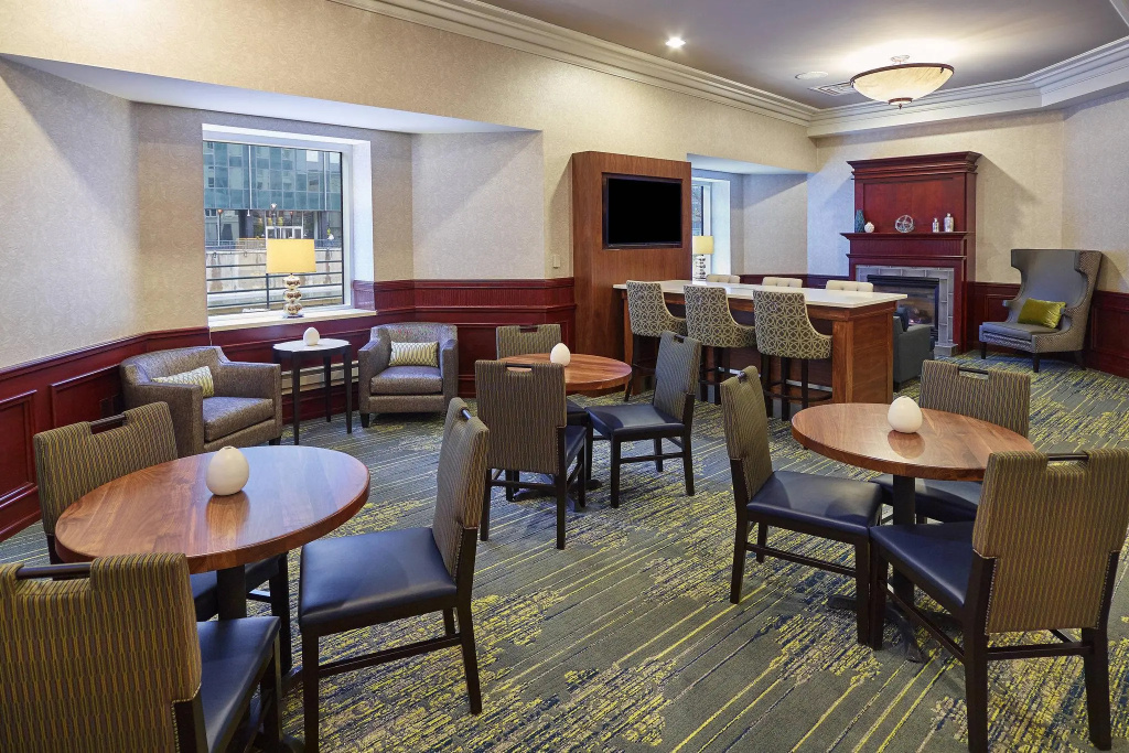 Residence Inn Milwaukee Downtown