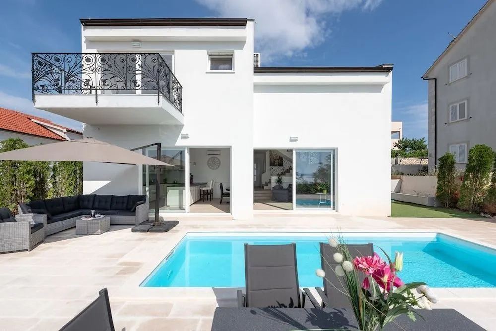 Elegant Hvar town villa with pool