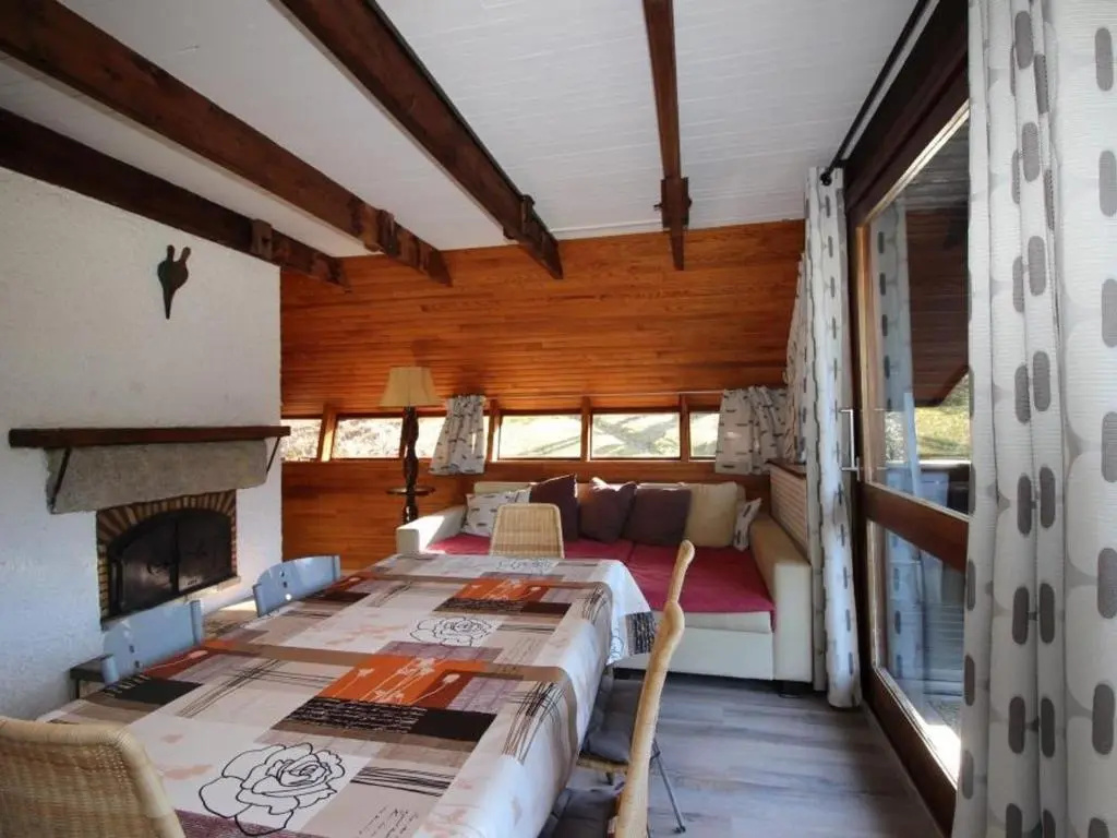 Chalet Mont-Dore 9 pers, cheminée, terrasse, WiFi - FR-1-608-88