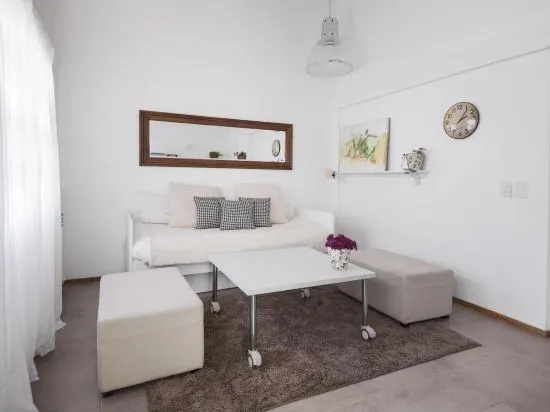 La Petite Maison Punta Chica