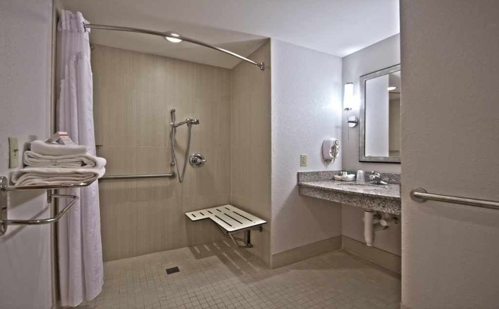 Holiday Inn Manahawkin/Long Beach Island by IHG