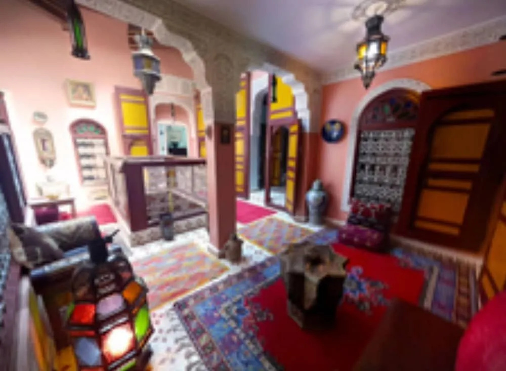 Riad Atika Mek