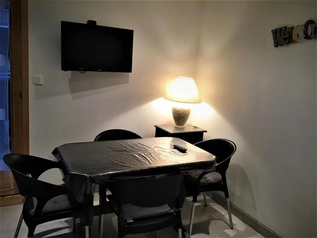 Var50 - Studio 4 Pers Centre Des Carroz