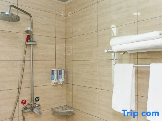 Jinhu Renyou Hotel