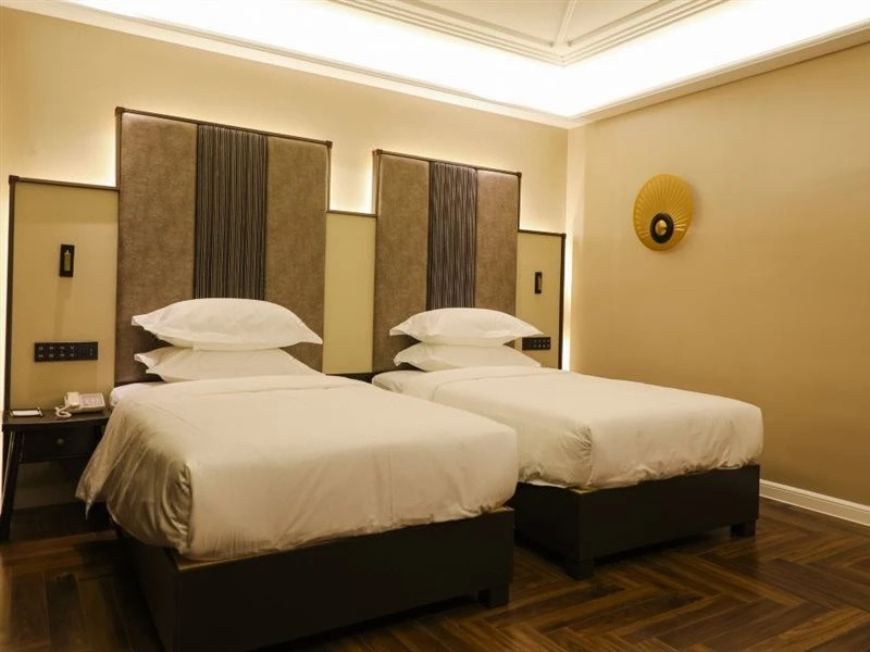 Peiqi Business Hotel
