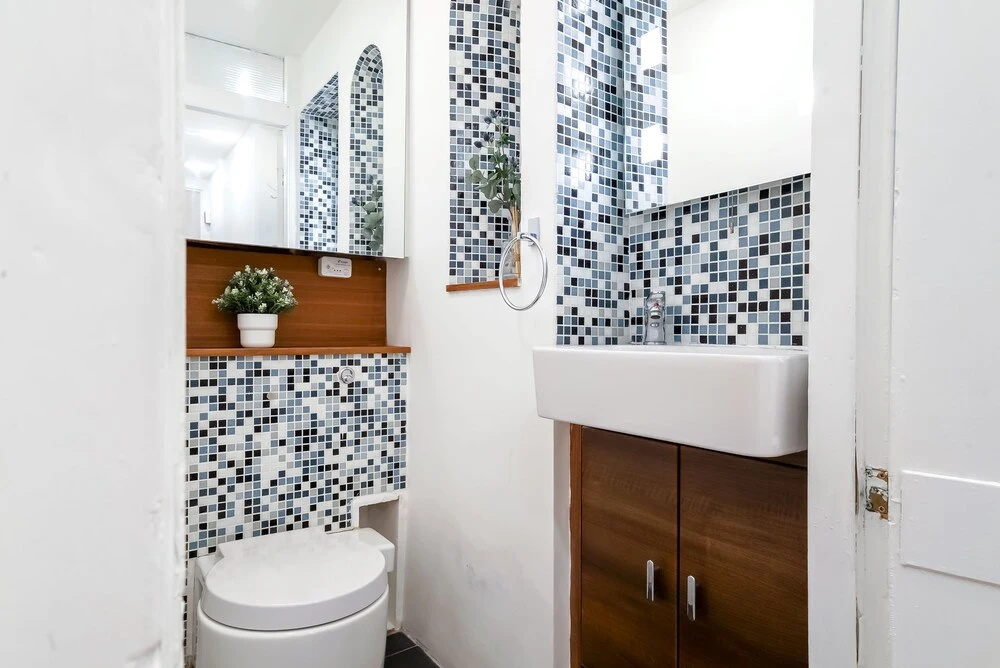 Liverpool Street 2BR City Apartment