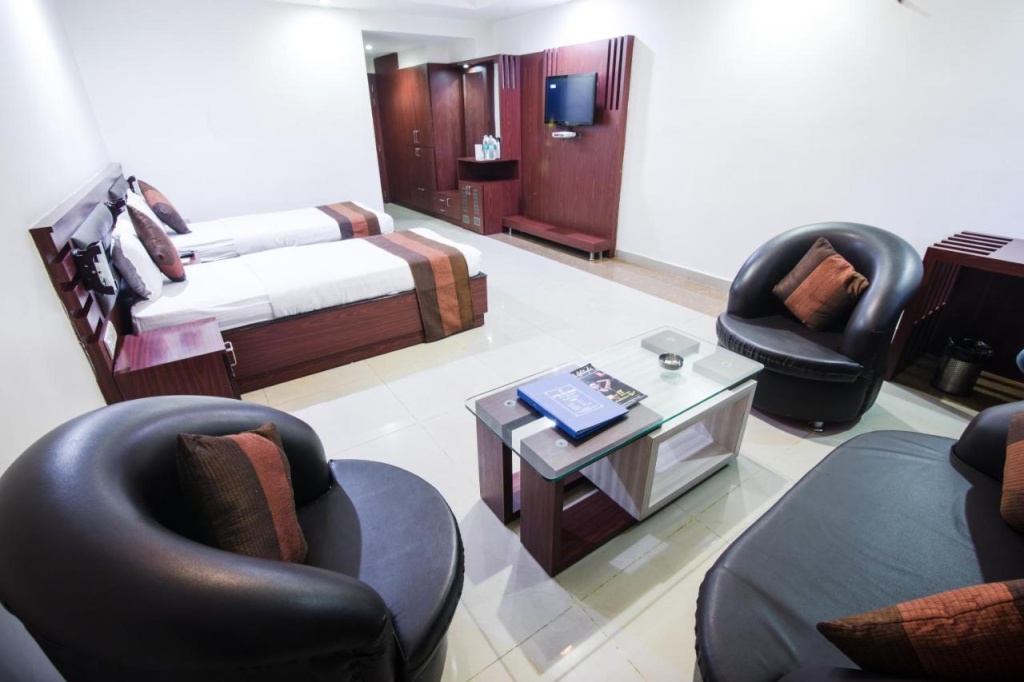 Hotel AVN Grand