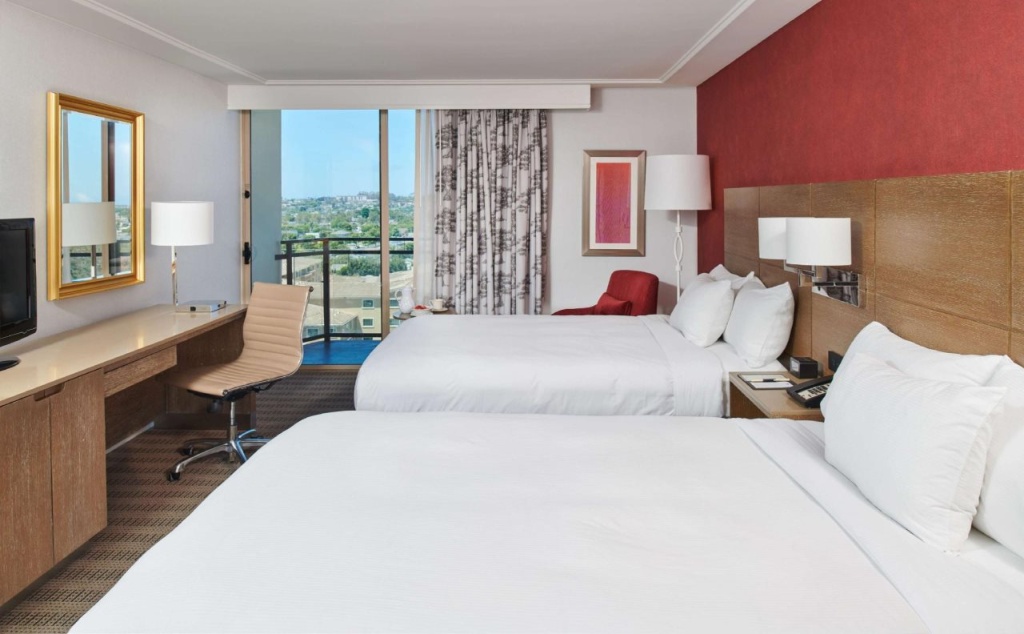 DoubleTree by Hilton Torrance - South Bay
