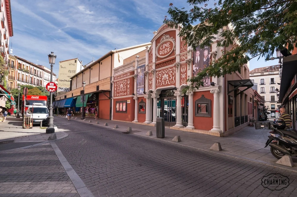 Charming Santa Isabel