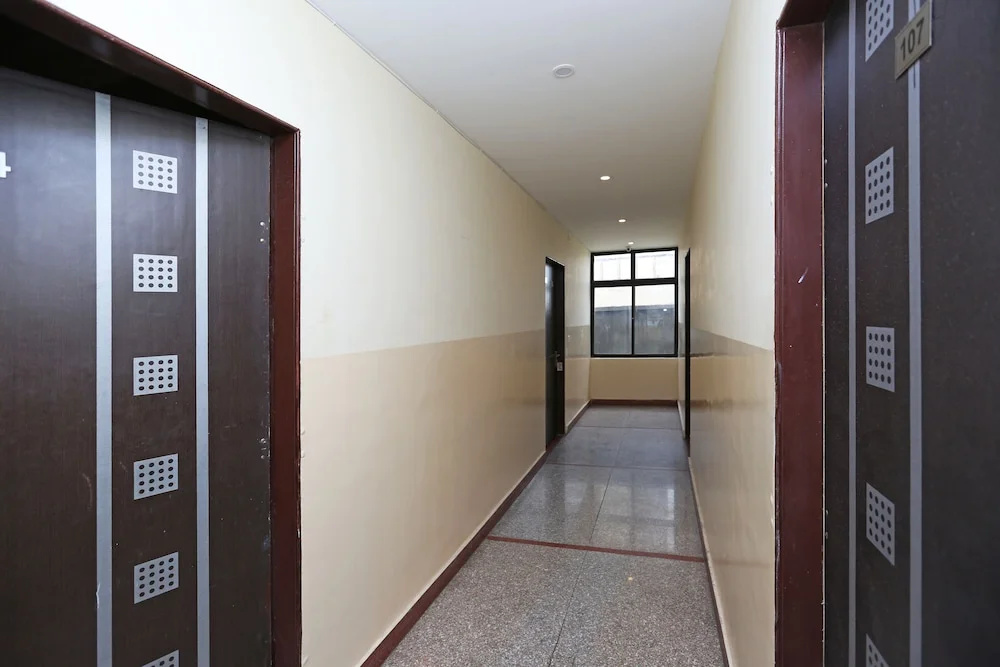 Oyo 3457 Hotel Sky Heights