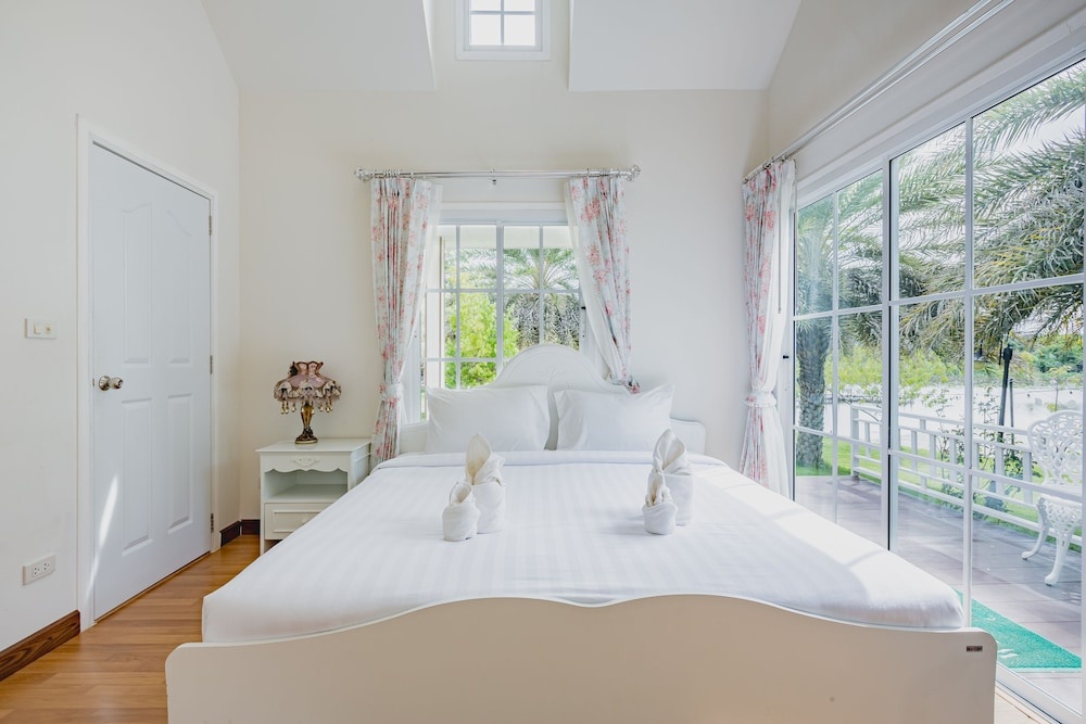 Sakarin Valley Resort