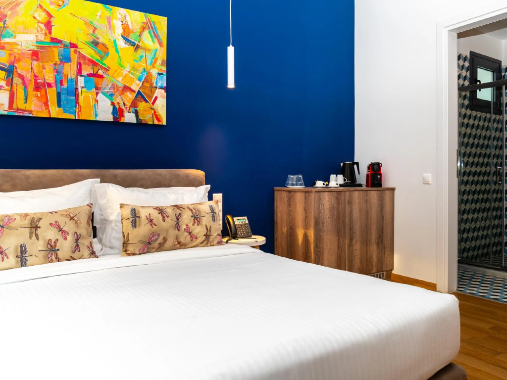 Iasonos Suites