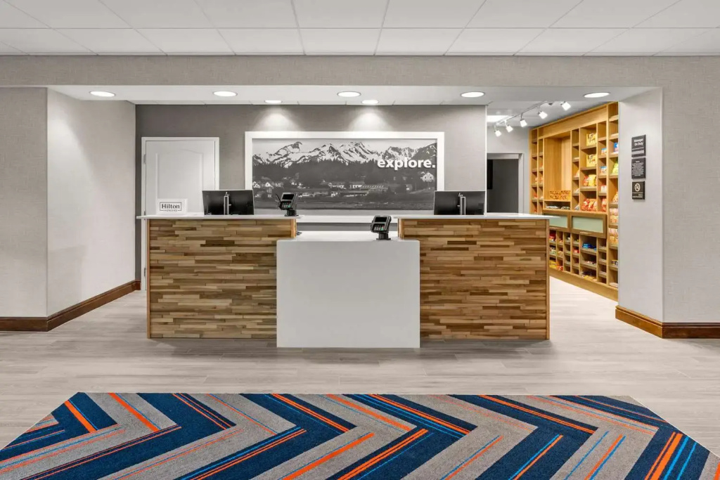Hampton Inn & Suites Fairbanks