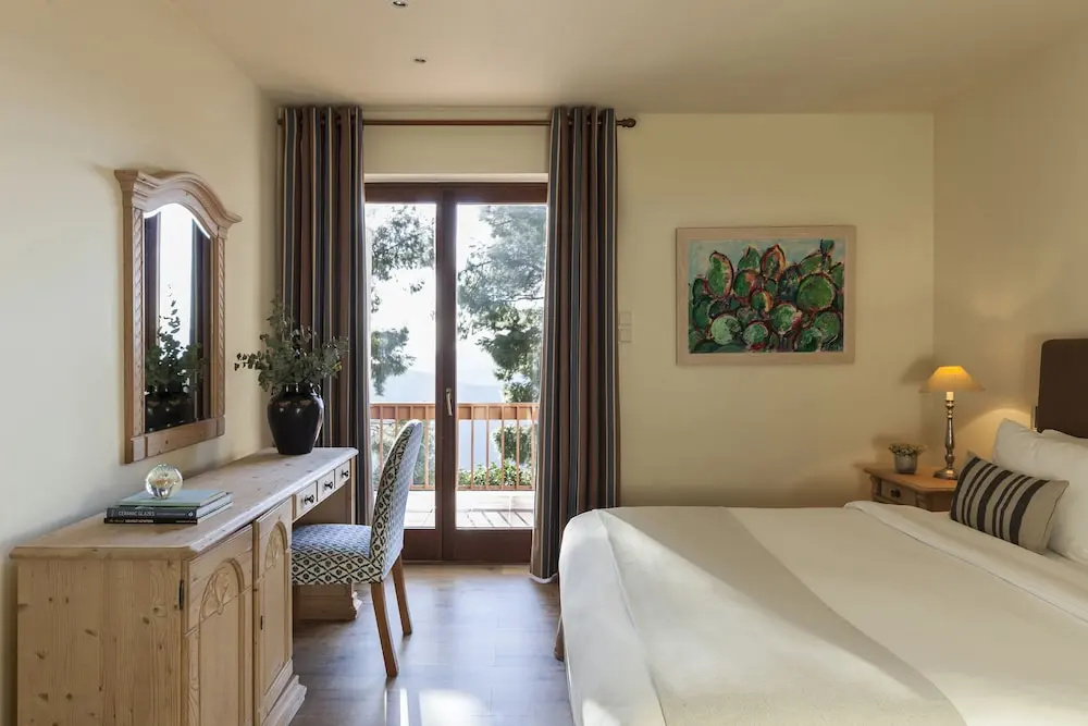 Santa Marina Arachova Resort & Spa