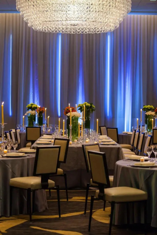 Kimpton Hotel Palomar Phoenix Cityscape by IHG
