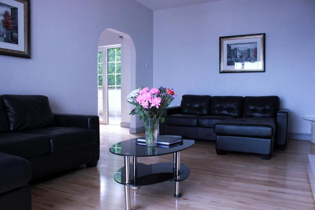 Bella Vista Hotel & Self Catering Suites