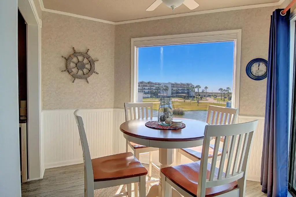 Pineapple Sands Mibc216 Condo