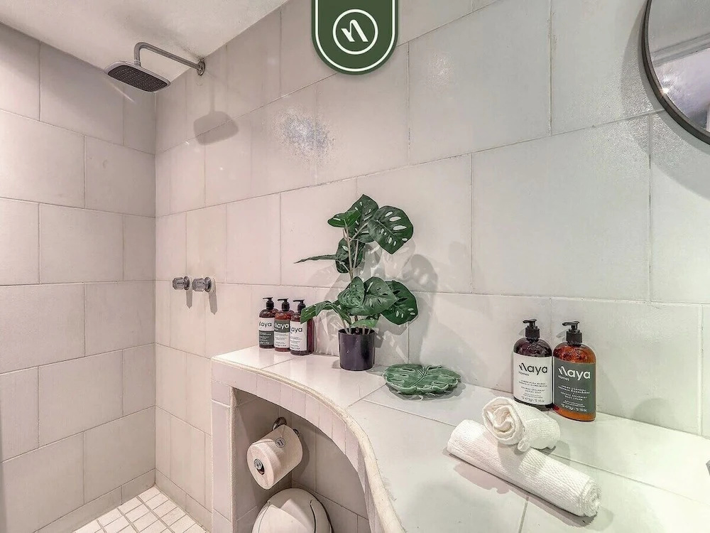 2 BR Condo in Hotel - Beach - Pools - Kids Club