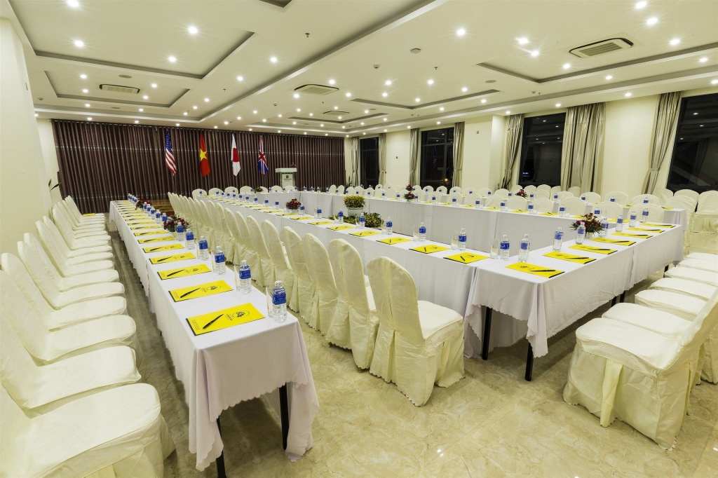7 Seven Sea Hotel
