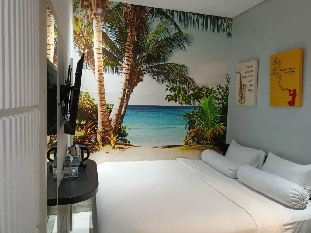 Front One Boutique Karawang