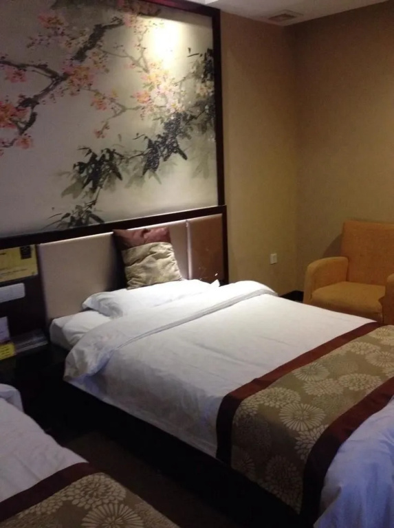Shidai Wangchao Hotel(咸阳时代王朝大酒店（咸阳湖福园巷子店）)