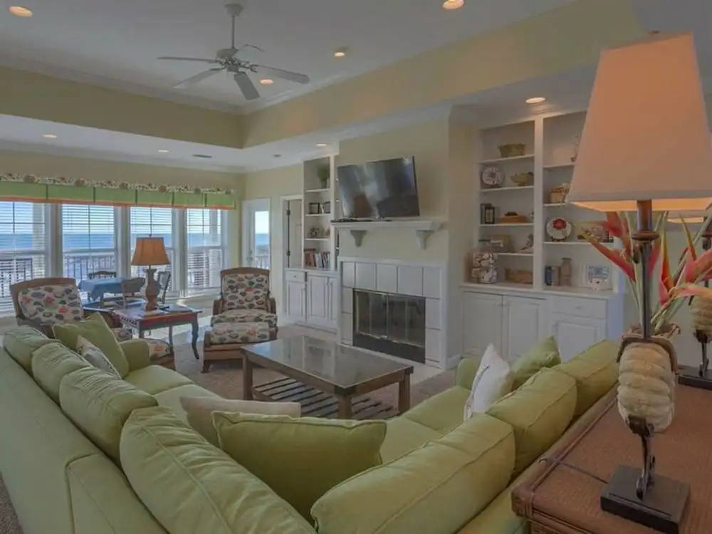 Sea Spray by Meyer Vacation Rentals