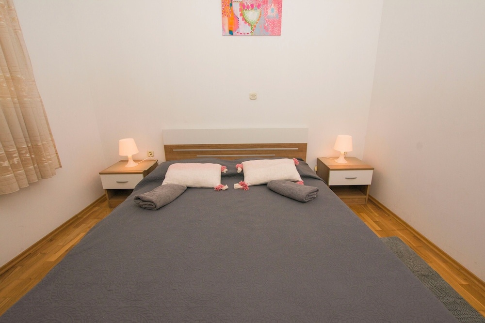 Apartment More