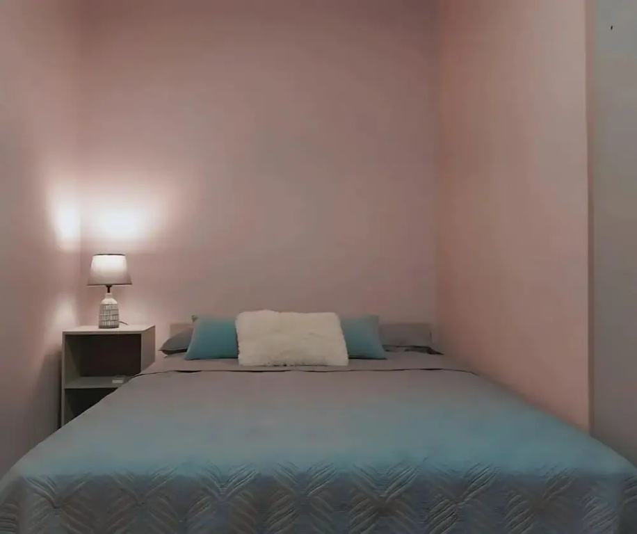 Modern 2BR Apt with Kitchen FAST WIFI AC in North Paramaribo