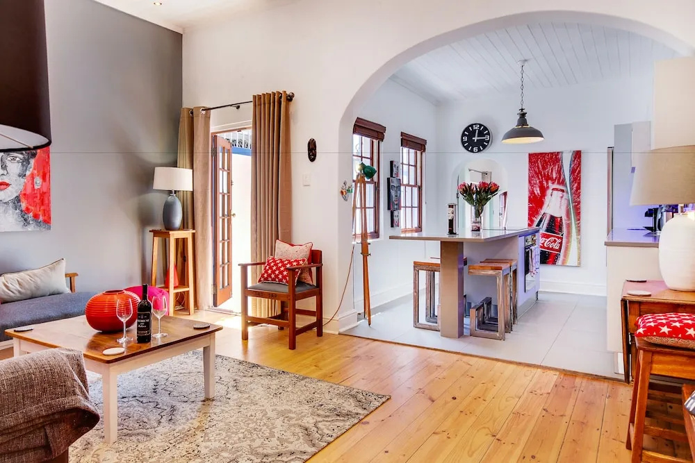 De Waterkant Cottage