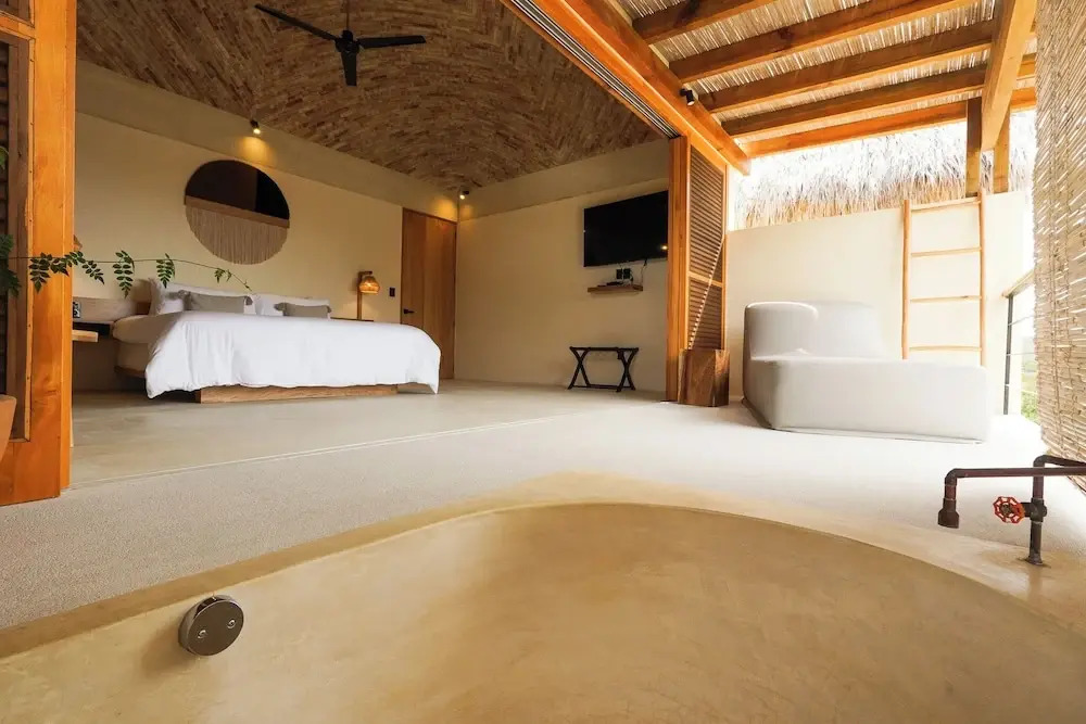 Casa Borka LUXURY FULLY FURNISHED BEACH CONDOS WITH POOL