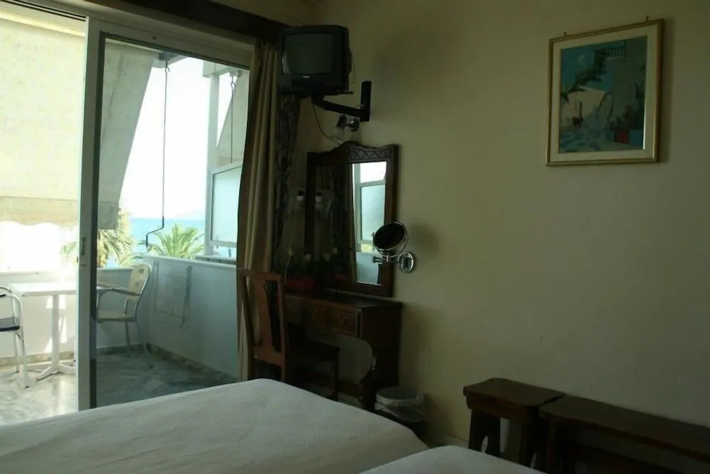 Batis Hotel