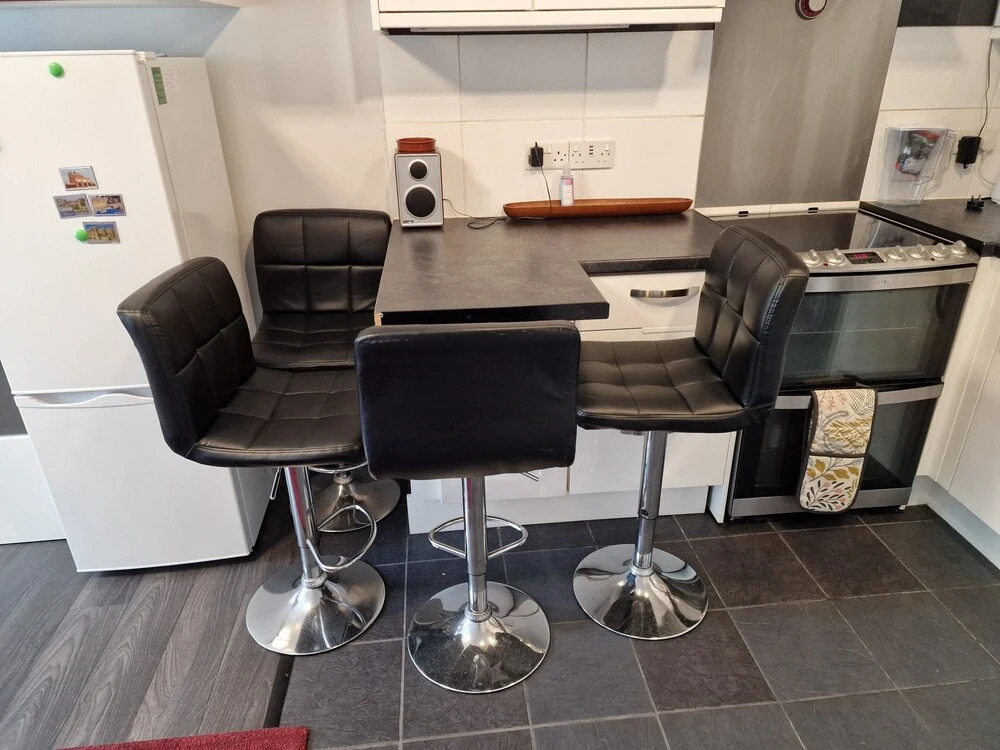 Super Comfy Apartment - Devon - A38 - Sleep 4pers