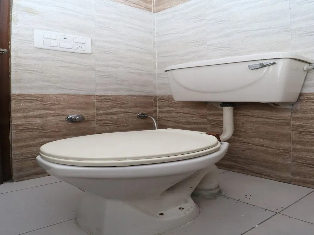 Oyo 36237 Hotel Maruti Inn