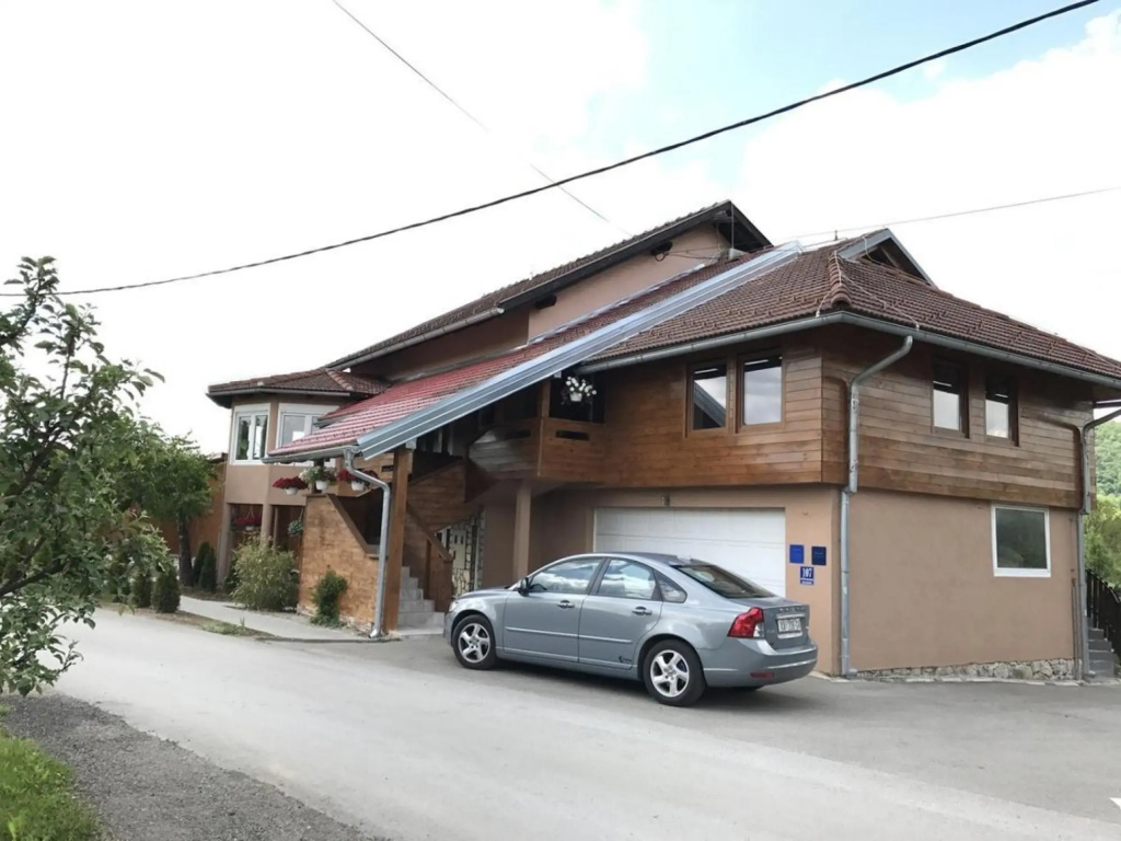 San - With Pool - A1