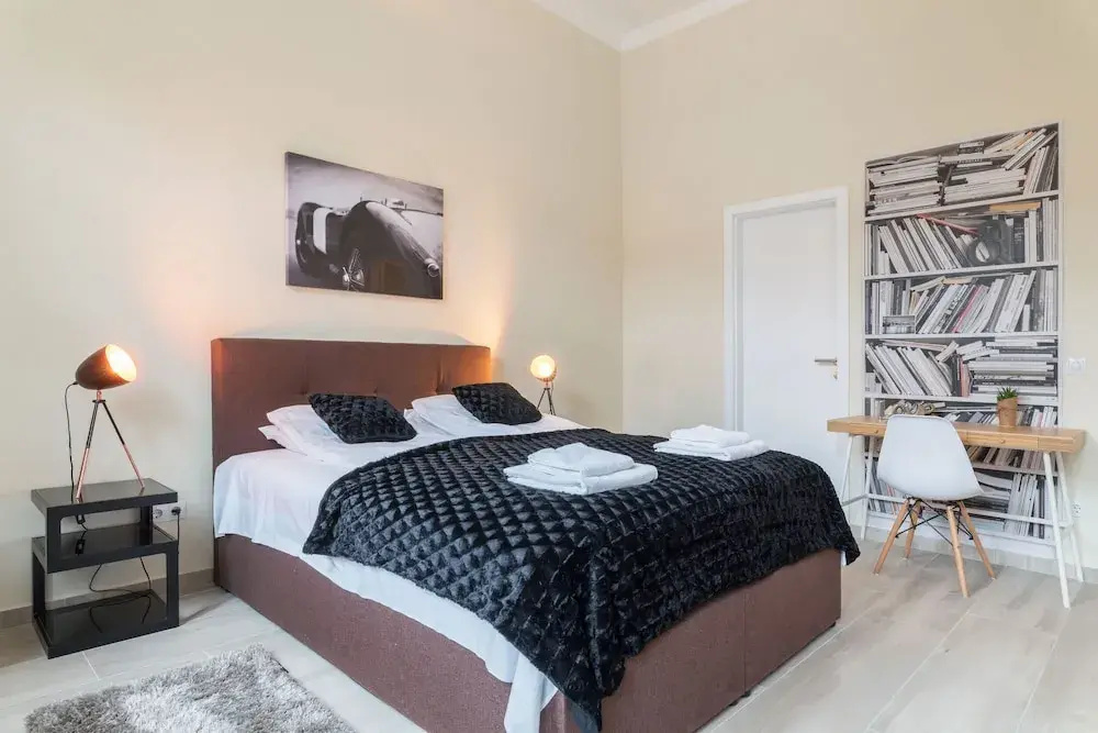 Kazinczy 11 Apartment