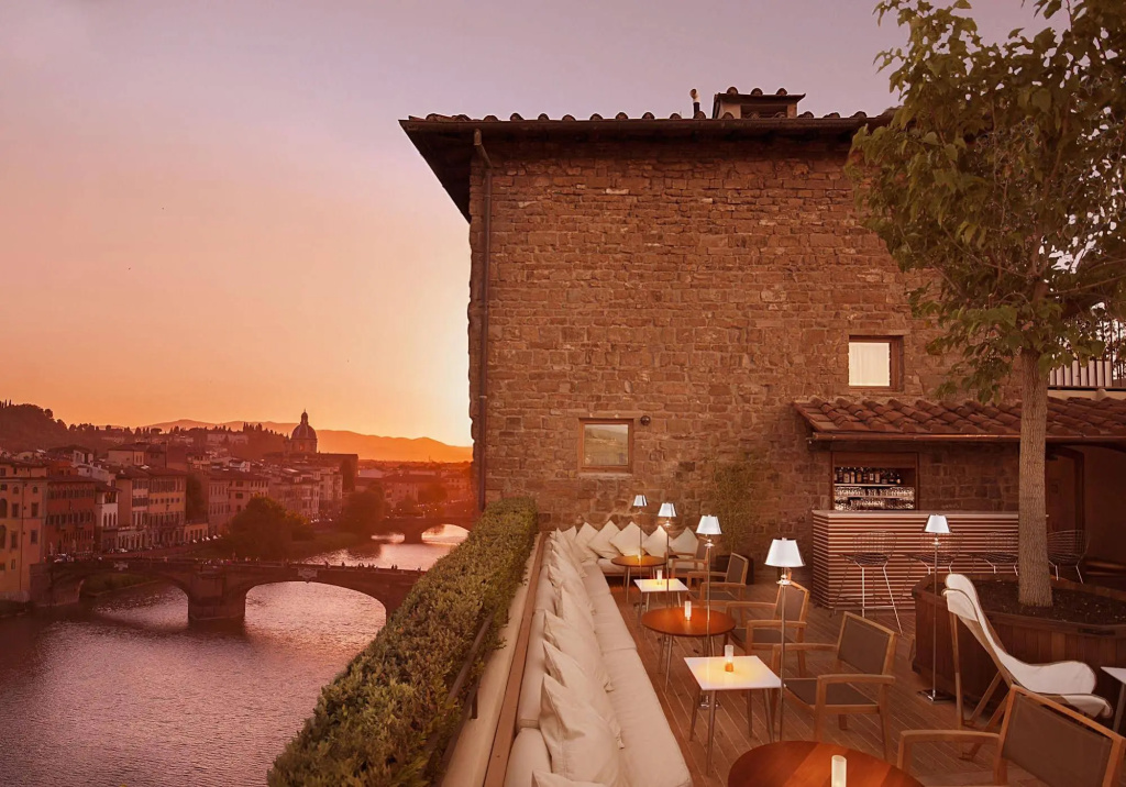 Hotel Continentale - Lungarno Collection