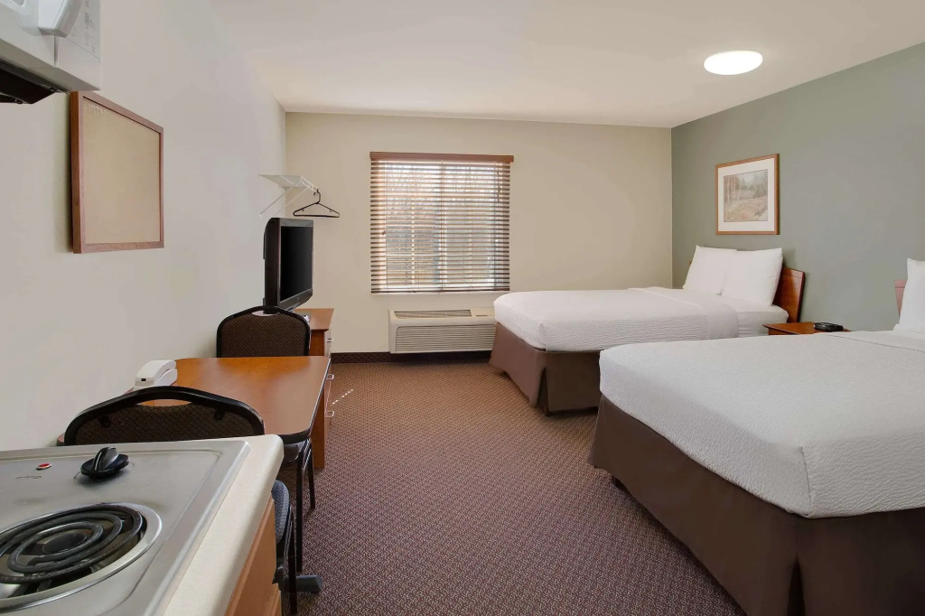 WoodSpring Suites Richmond Colonial Heights Fort Gregg-Adams