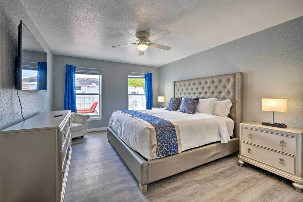 Kissimmee Retreat w/ Pool ~ 8 Mi to Old Town!