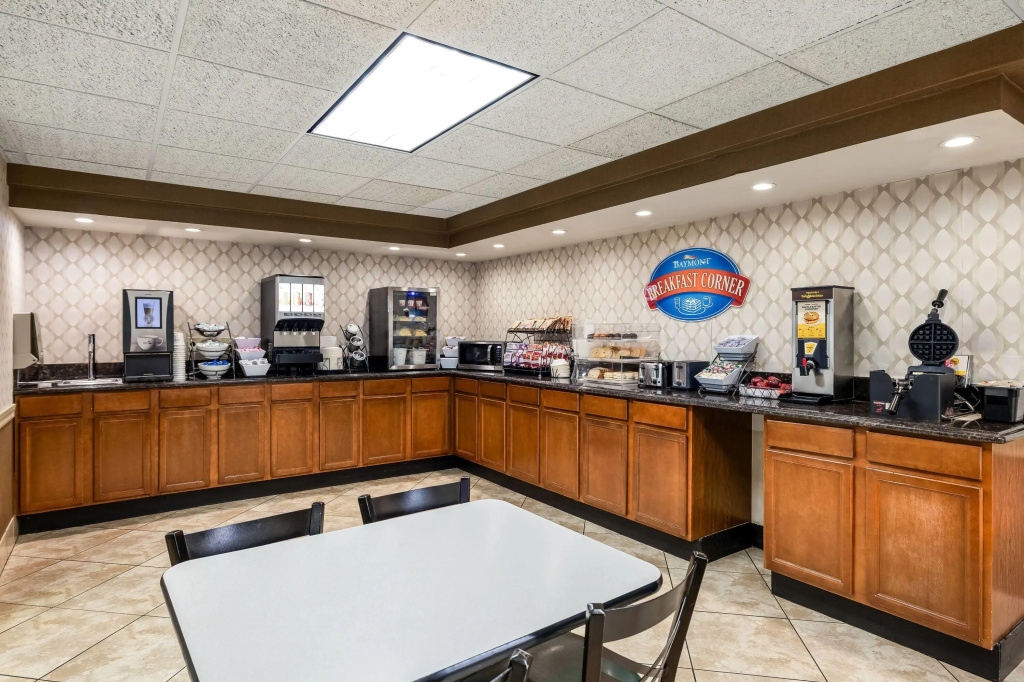 Baymont by Wyndham Janesville