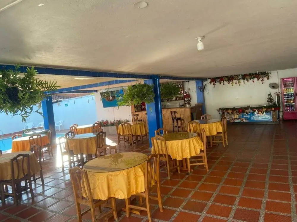 HOTEL BRISAS DE SANTA FE
