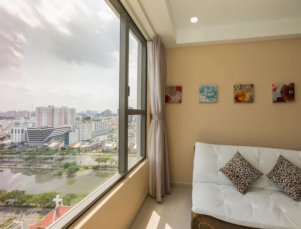RiverGate Residence