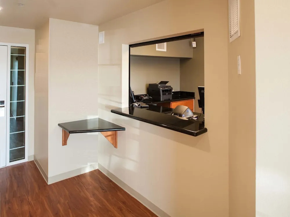 WoodSpring Suites Columbia Lexington