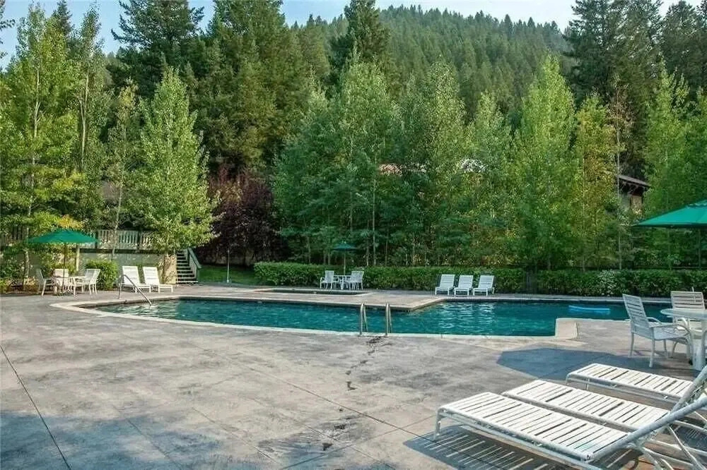 Prospector Condo