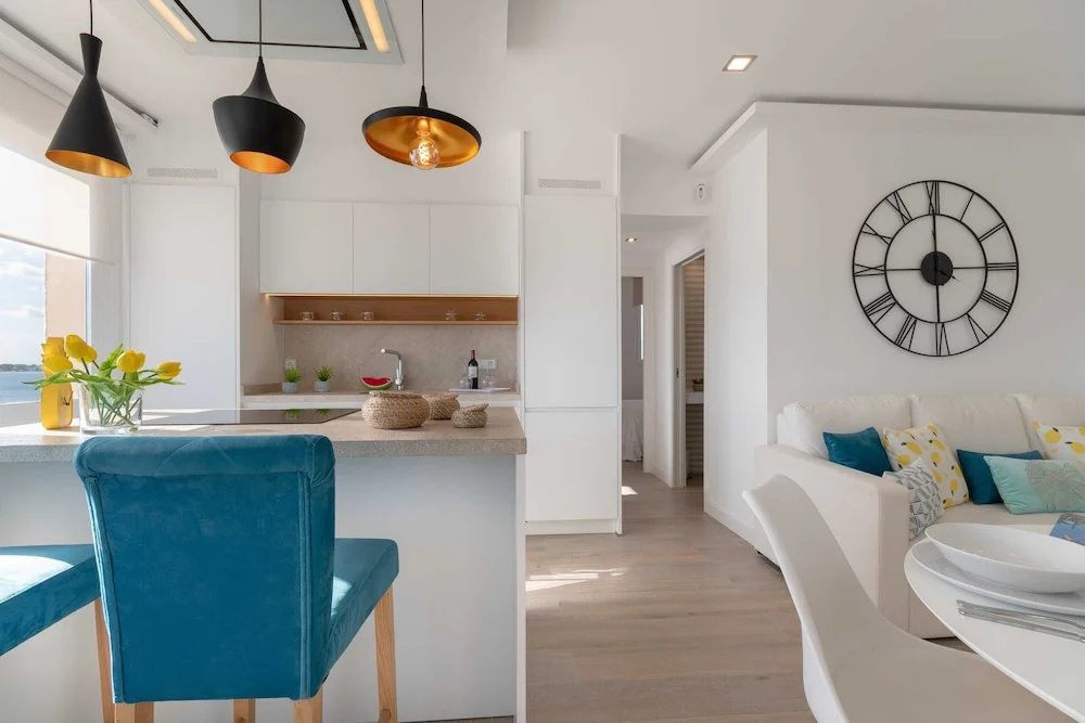 First Line Apartment