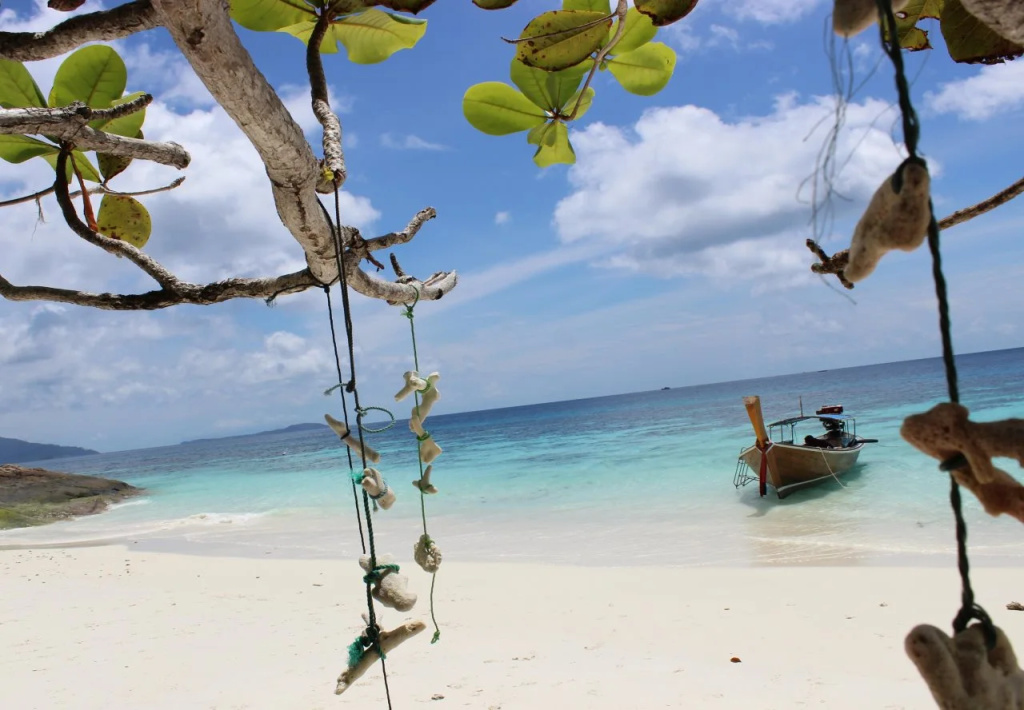 Phuritra Resort Koh Lipe