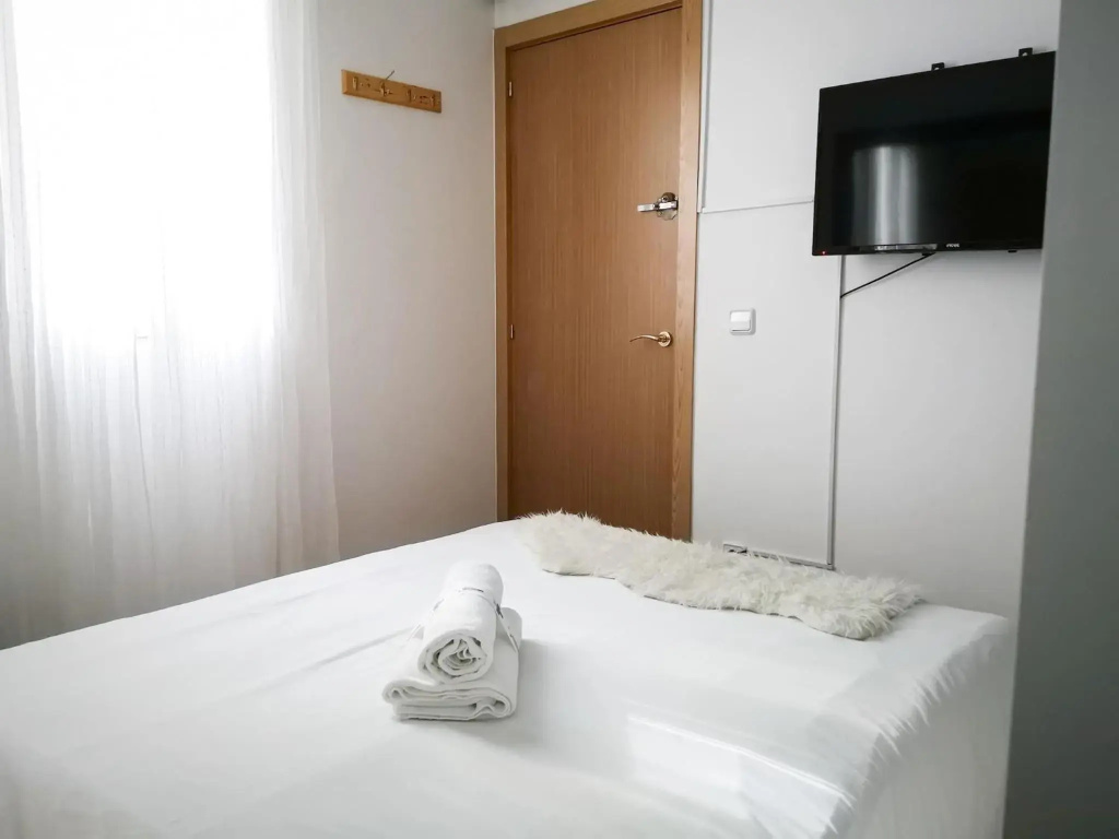 Apartamentos Day Madrid BALLESTA Centro Gran Via Sol Malasaña