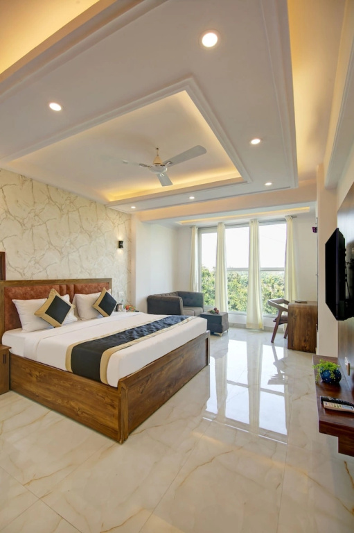 Hotel Emporio Grand