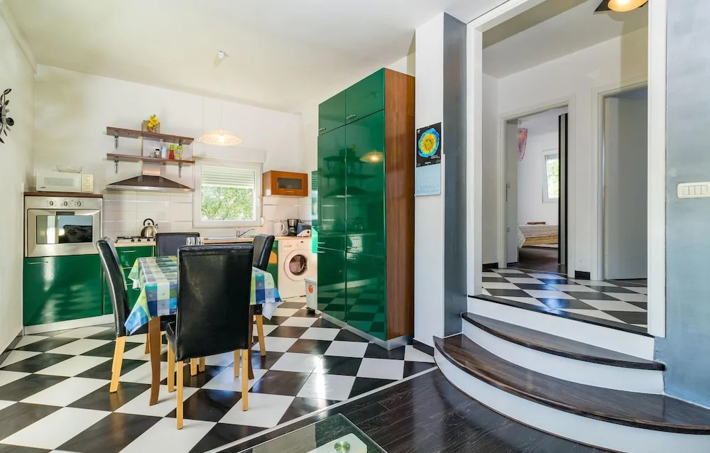 Two-Bedroom Holiday Home In Pomer
