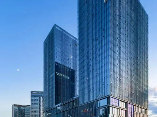 Atour Hotel North Square of Urumqi High-Speed Rail Station